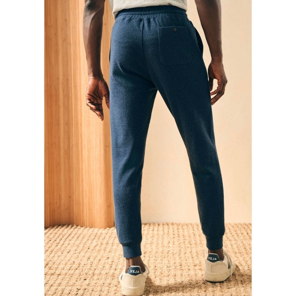 NWT Faherty Legend Sweatpant in Brighton Navy Twill Medium - Picture 4 of 16